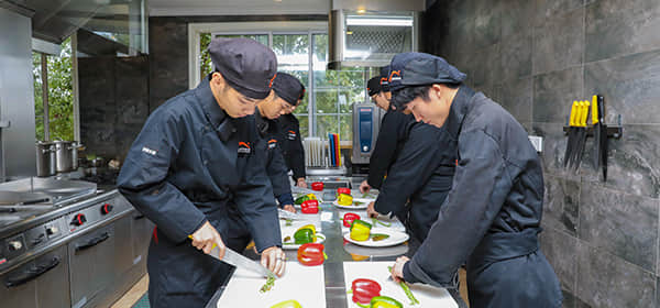 高中生